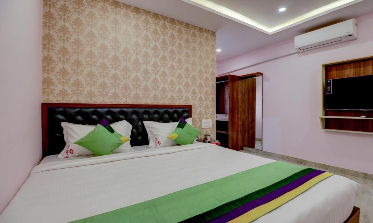 Treebo Three Street Inn Bangalore Extérieur photo